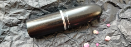 Red wine week: легендарная MAC Matte Lipstick в оттенке Double Fudge #656