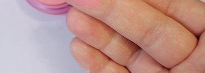 Румяна для лица от 7 Days B.colour  Professional Capsule baked blash в 03 оттенке I'm shy - универсальная нежность