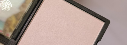 Сатиновые румяна Kristall Minerals C726 "Розовый шёлк" - сиреневое сияние на щеках