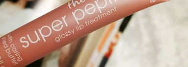 Essence The Super Peptide Glossy Lip Treatment - пептидный бальзам в 03 оттенке