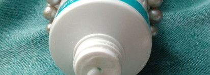 Крем-эксфолиант для лица с мягкими гранулами и фруктовыми кислотами (гликолевая, молочная, лимонная) «Белита» - очищение и уход