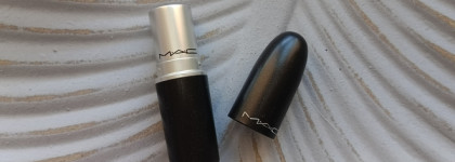 MAC Lipstick Matte в оттенке Honey Love - холодный нюд для белоснежек