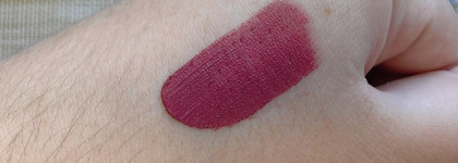 Комфортная и яркая Shik Soft Matte Lipstick в оттенке 06 Berry - новинка российской косметики 2022