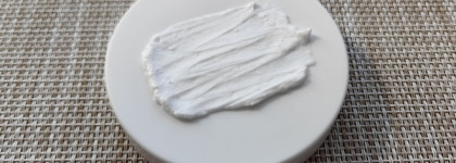 Holika Holika Daily Garden Rice Bright Cleansing Foam - корейская пенка с эффектом увлажнения