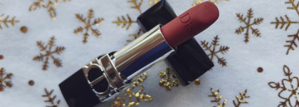 Аромат вещей из бабушкиного сундука: Dior Rouge Dior Matte в оттенке 772 Classic