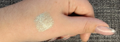 Фаворит года в категории "триохромный карандаш": Beauty Bomb Duochrome Eye Pencil Big Brother's Wathing You в оттенке 03