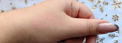 Фаворит года в категории "румяна": Bourjois Blush в оттенке 34 Rose D'or