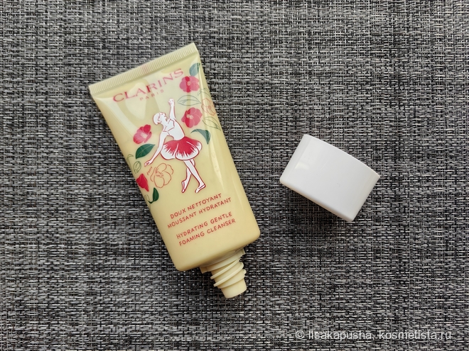 Потрясающее увлажнение: Clarins Camellia Collection Hydrating Gentle Foaming Cleanser