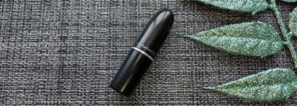 MAC Amplified Lipstick в оттенке Half 'N Half