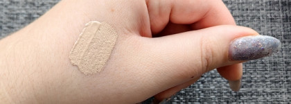 Лучший водостойкий консилер: Catrice Liquid Camouflage High Coverage Concealer в оттенке 10 Porcelain