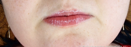 Мал, да удал: Love Generation Be Happy Lip Oil в оттенке 04