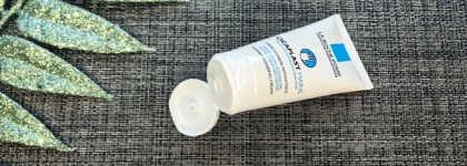 Хорошее увлажнение в засушливые дни с La Roche Posay Cicaplast Mains Barrier Repairing Cream