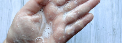 Активное увлажнение: Camomilla Blu Face And Body Cleanser