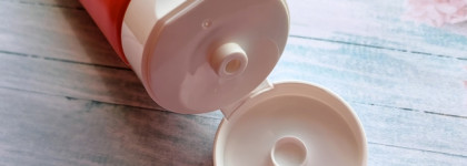 Уже лучше, но всё ещё не то: Orjena Cleansing Foam Grapefruit