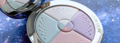 День бренда: Guerlain Meteorites Compact Colour Correcting, Blotting And Lighting Powder