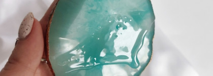 Хороший уход за жирной кожей от Maskoholic