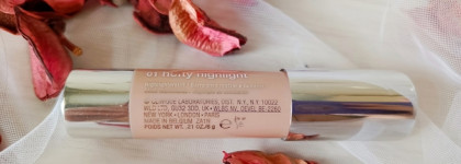 Хайлайтер Clinique Chubby Stick Sculpting Highlight