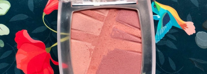 Воздушные румяна с натуральным эффектом Catrice AirBlush Glow в оттенке 020 Cloud Wine