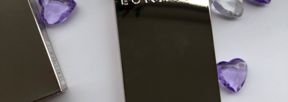 Красавица палетка теней Lunasol Eye coloration eyeshadow palette в оттенке EX31 Aqua reflection