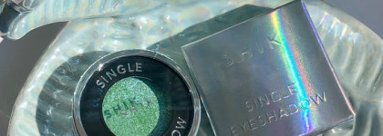 Новинка российской косметики 2023: Тени-спаркл Single eyeshadow от Shik в оттенке Polis