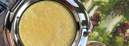 Жизнерадостный лимон: Спаркл Shik Single Eyeshadow в оттенке Mira