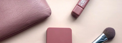 В оттенке розового дерева: румяна 3INA The blush 503 и помада Funky monkey Plushy lipstick 02