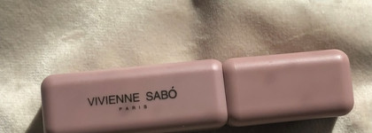 Нет и еще раз нет! Помада-плампер Vivienne Sabo Matte Plamping Lupstick в оттенке 01 Confiance Beige