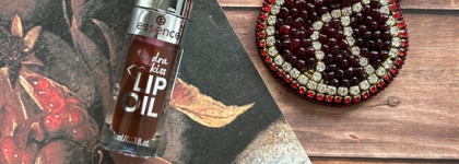 Новинка, которая меня порадовала: Essence Hydra Kiss Lip Oil в оттенке 08 Mocha Glow