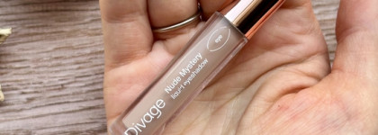 Тот самый эффект голого века: телесные тени Divage Nude Mysterie Liquid Eyeshadow в оттенке 01