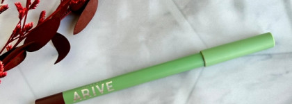 Новый любимчик для яркости глаз: Arive Everlasting Eye Pencil 09