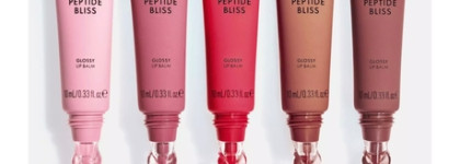 Желейные губы с новым пептидным бальзамом Catrice Peptide Bliss Glossy Lip Balm в оттенке 050