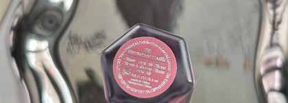 Блеск, который не отпечатывается? Sheglam Glass Lock Air Gloss в оттенке 118 Strawberry Milk
