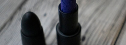 Jeffree Star Cosmetics Velvet Trap Lipstick (Throwing Up Cereal) - необычная фиолетовая помада