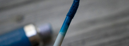 Kiko Milano Instant Colour Matte Liquid Lip Colour (12) - помада небесно-голубого оттенка