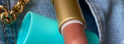 Оттенок на каждый день. Матовая помада для губ от Vivienne Sabo Paris Nude Createur в оттенке 03