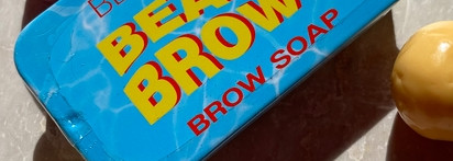 Быстро подружились. Мыло для бровей Brow Soap ,,beach Brows’’от Beauty Bomb