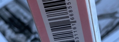 Сочные губы с увлажняющим блеском для губ от Shik Lip Gloss Care 01 Pale Pink молочно-розовый