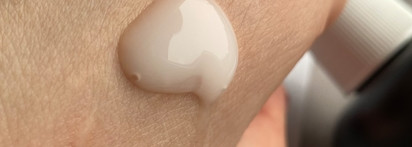 Действительно работает. Отшелушивающая сыворотка-пилинг для кожи головы Openface Such A Big Peel