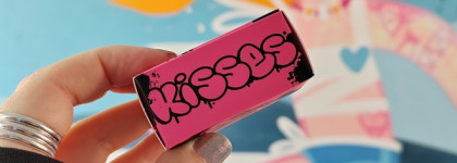 Сложно, но можно: блеск для губ Ne Blednaya By Gev Mua Wetkisses в оттенке Dirty