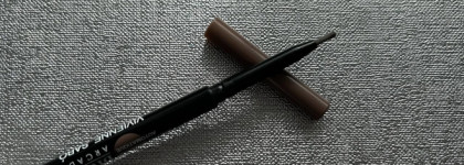 Мимикрирующий под разный цвет волос Vivienne Sabo Brow Arcade Automatic Eyebrow Pencil в 02 оттенке