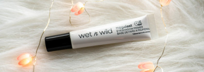 Рекомендовали, и я попробовала. База под тени Wet N Wild Megalast Eyeshadow Primer
