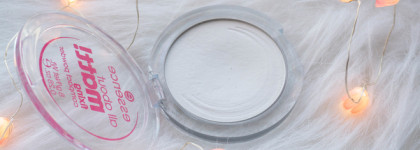 Пудра матирующая Essence All About Matt! Fixing Compact Powder