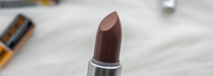 Палетка теней, карандаш для глаз, кремовая помада из новой коллекции Beauty Bomb Cyberbomb