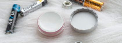 Конфетно-единорожий образ с Cyberbomb от Beauty Bomb: тени-желе 404 Not Found 03 и плампер для губ Skipidarushka 02