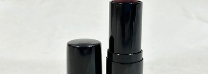 Серо-буро-малиновый..? Непонятный 820 оттенок помады Artdeco Perfect Color