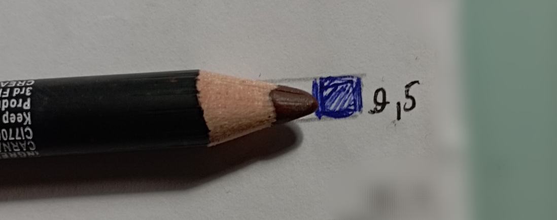 Lamel eyepencil 403