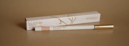 Консилер дороже золота: Lisa Eldridge Pinpoint® Concealer Micro Correcting Pencil в оттенке 4