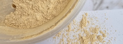 Минеральная Тональная Основа Ecomake в оттенке 02. Пудра, которая заменила мне тональный крем