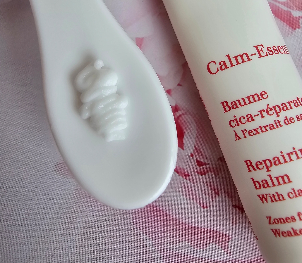 CLARINS calm-essentiel repairing soothing balm