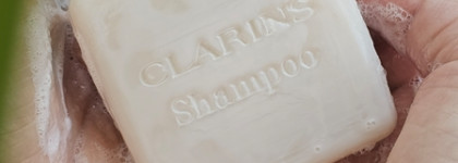 Необычная находка от Clarins.Питательный твёрдый шампунь для всех типов волос Shampooing Solide Nourrissant